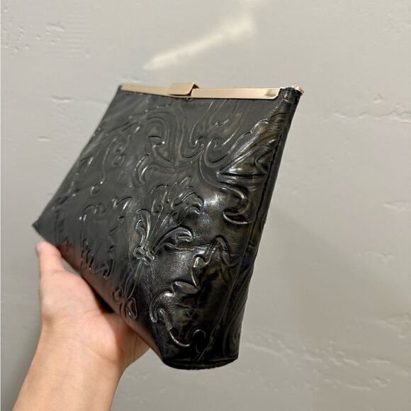 Handmade Genuine Embossed Cowhide, Articulated Metal Frame Clutch/Evening Bag - Picture 8 of 13